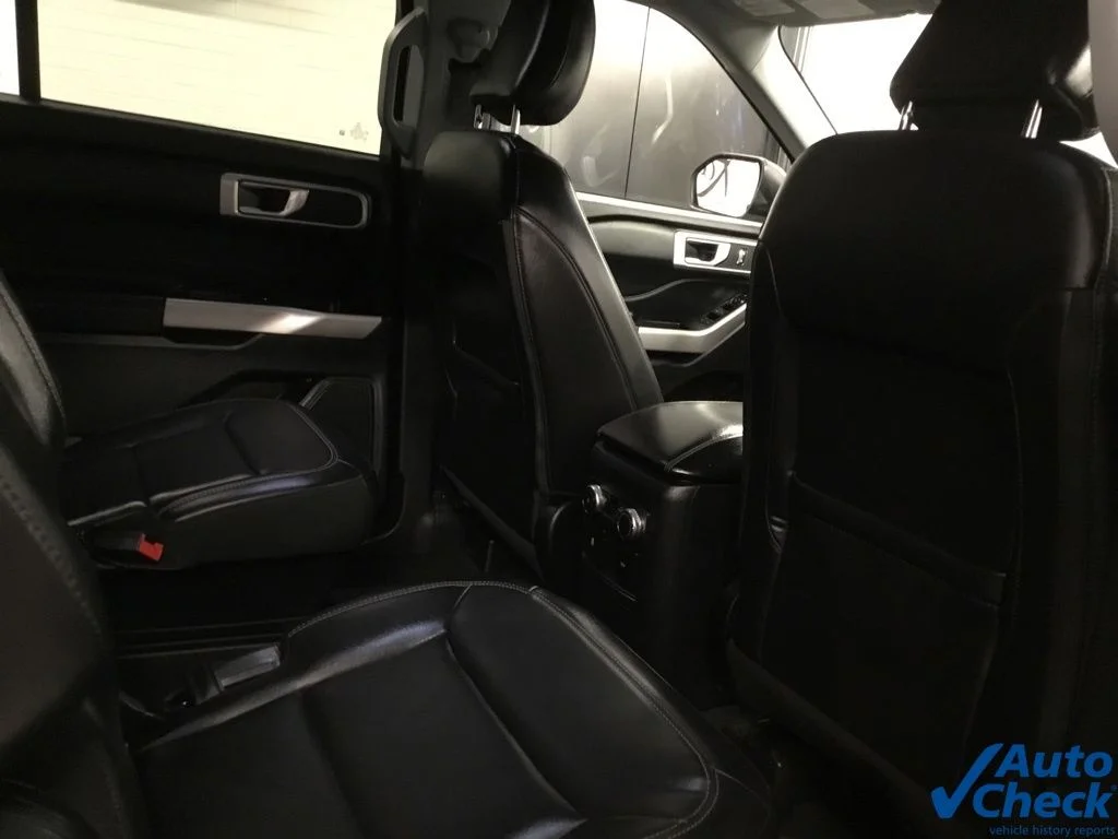 2022 Ford Explorer XLT - Photo 35