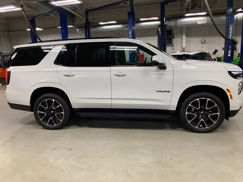 Used 2026 Summit White Chevrolet RST image 9
