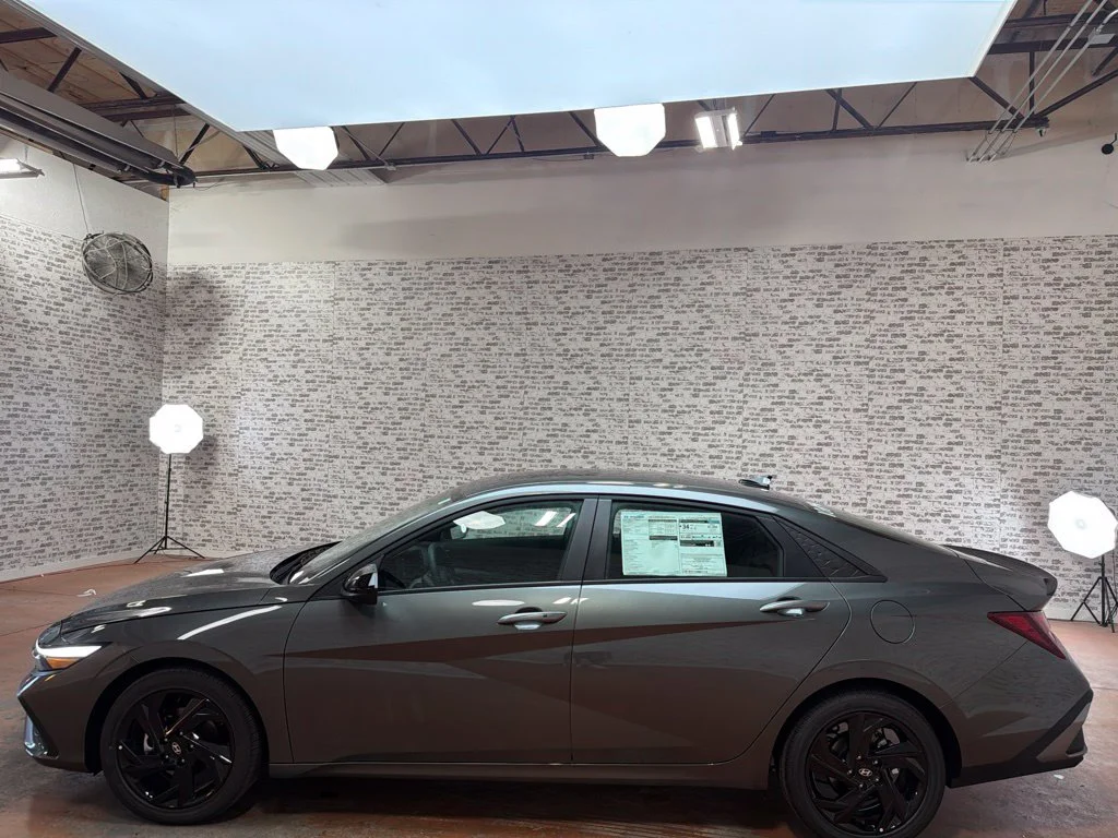 New 2026 Amazon Gray Hyundai SEL Sport image 4