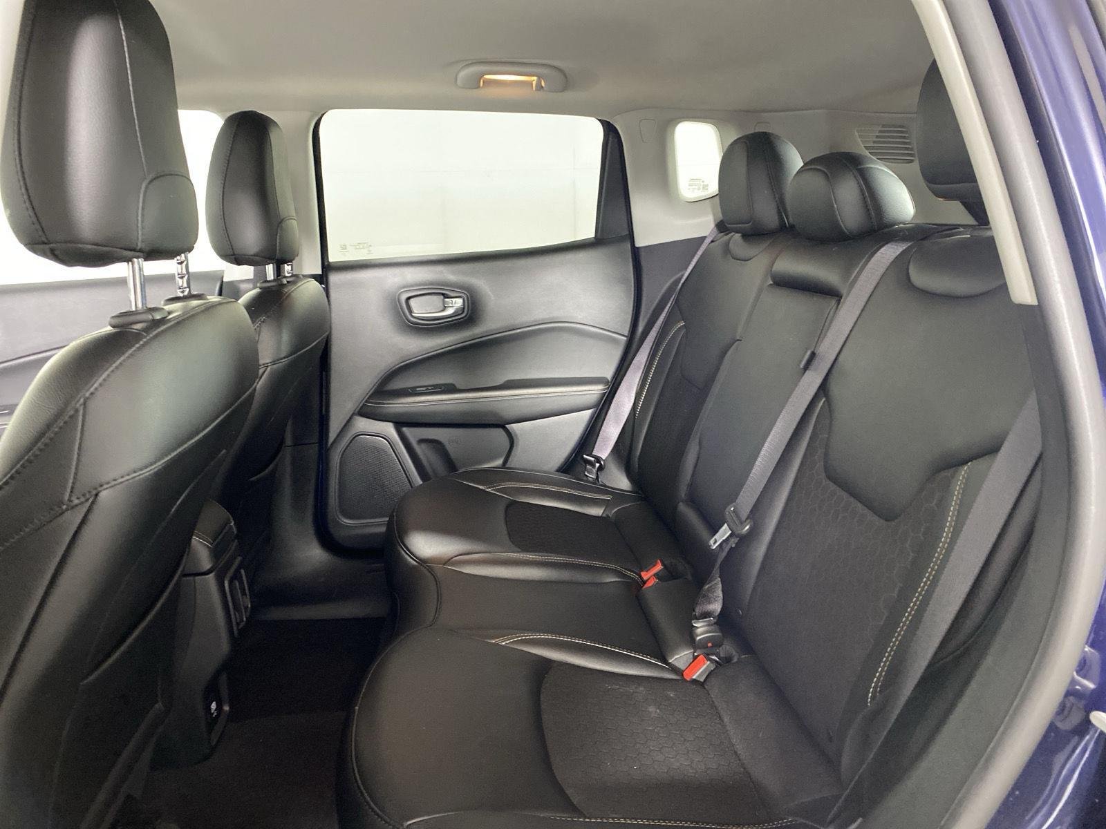 Used 2021 Jazz Blue Pearlcoat Jeep Latitude image 21