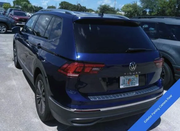 Used 2024 Atlantic Blue Volkswagen 2.0T SE image 12