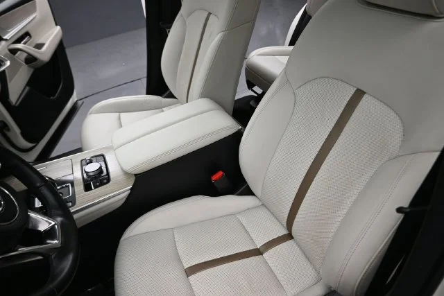 Used 2024 White Mazda 3.3 Turbo S Premium image 15