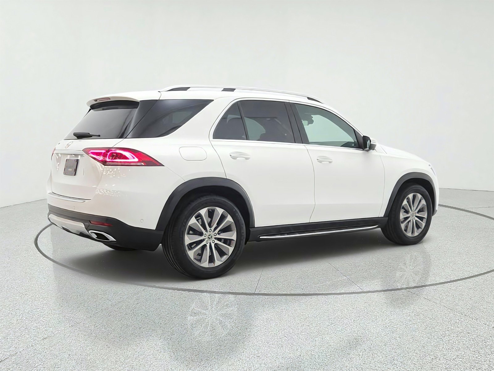 Used 2023 Polar White Mercedes-Benz GLE 350 SUV image 5