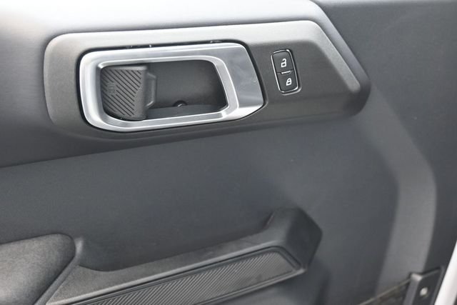New 2026 Oxford White Ford Badlands® image 73