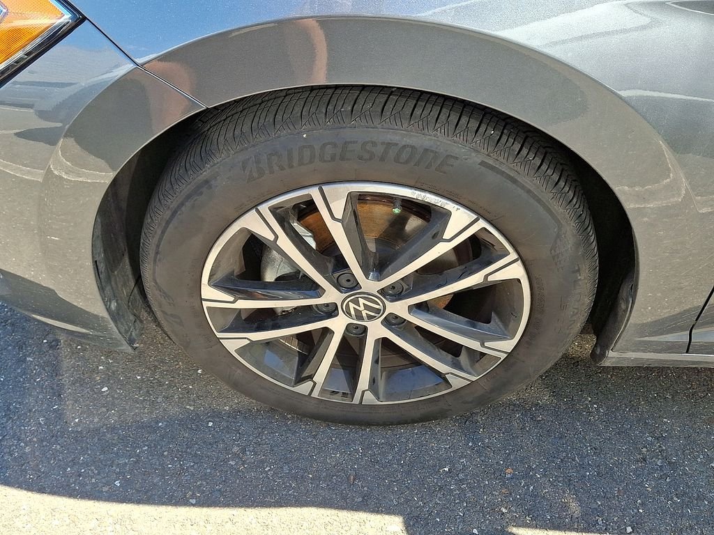 Certified Used 2024 Gray Volkswagen 1.5T Sport image 5