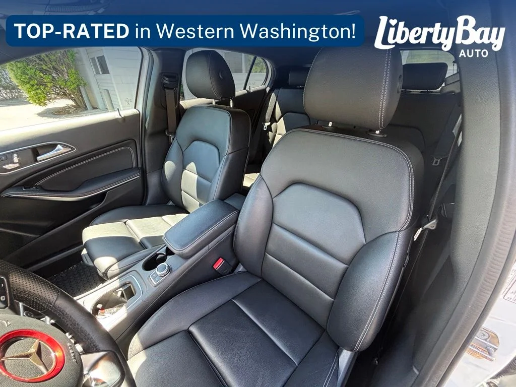Used 2019 White Mercedes-Benz GLA 250 image 12