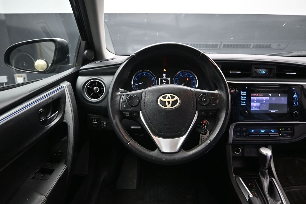 Used 2018 Blue Toyota SE image 30