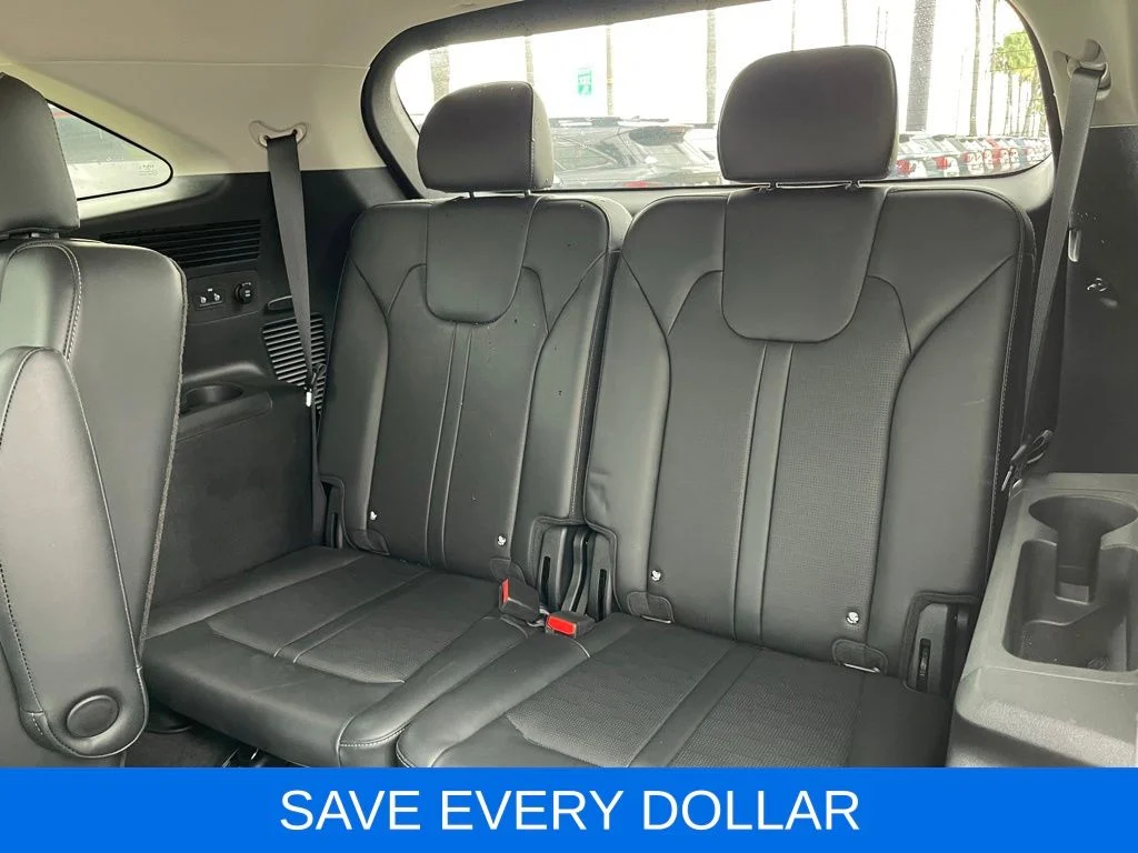 Used 2024 White Kia EX image 18