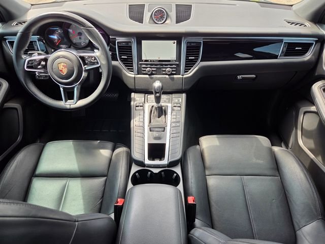 Used 2015  Porsche S image 15
