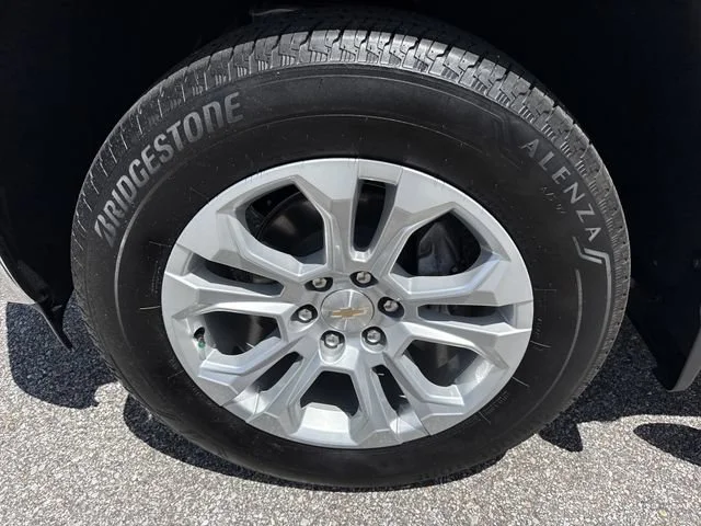 2026 Chevrolet Silverado 1500 LTZ - Photo 9
