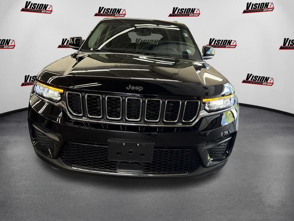 Used 2023 Black Jeep Laredo image 2