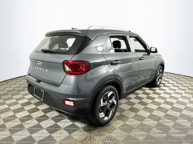 New 2026 Gray Hyundai SEL image 3