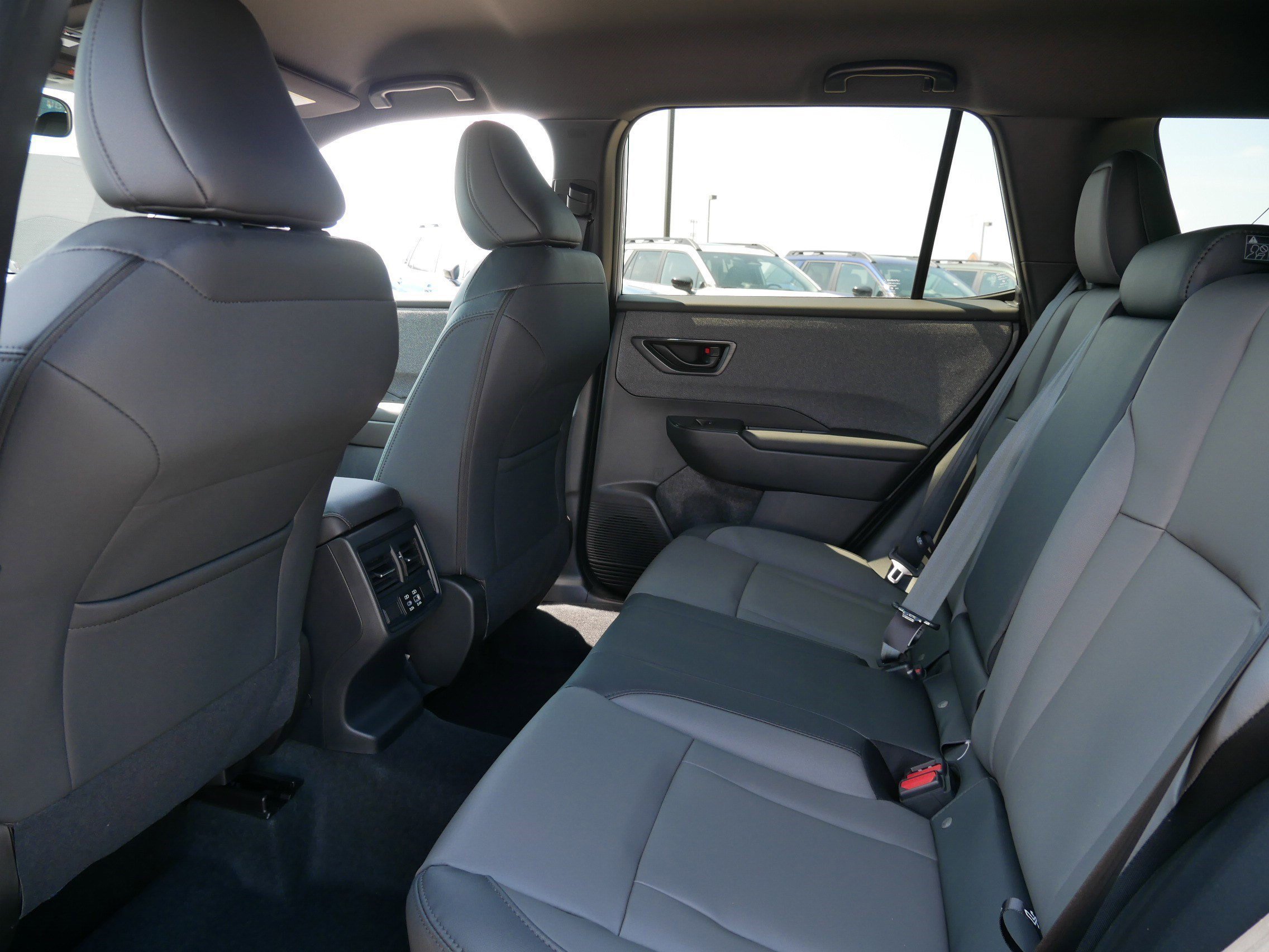 New 2026 ICE SILVER METALLIC Subaru Premium image 6