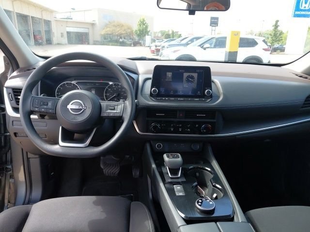 Used 2023 Gray Nissan S image 26