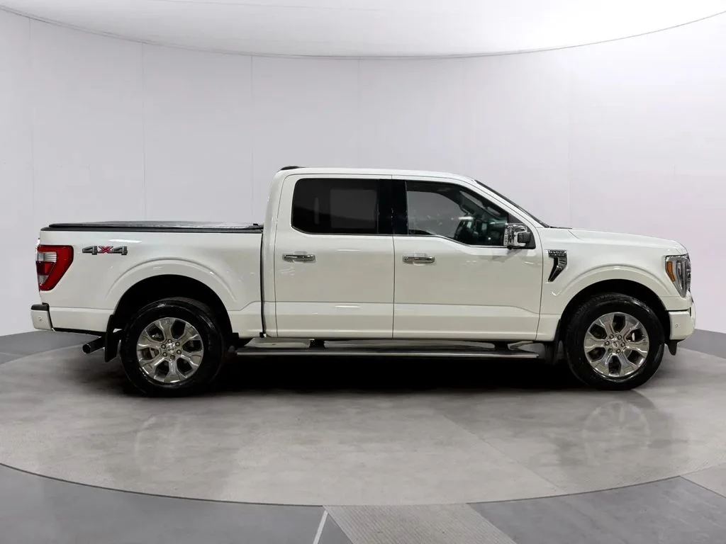 Used 2021 Star White Metallic Tri-Coat Ford Platinum image 2