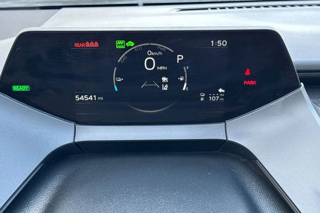 Used 2026  Toyota SE image 28