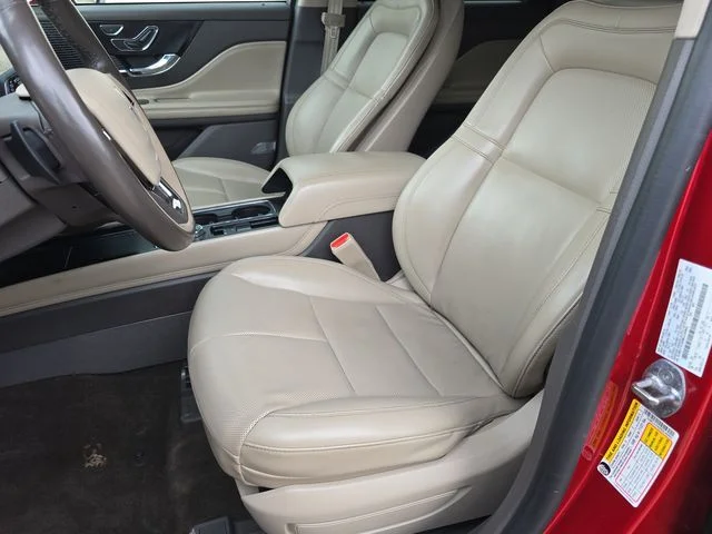 Certified Used 2021 Red Carpet Lincoln Standard image 17