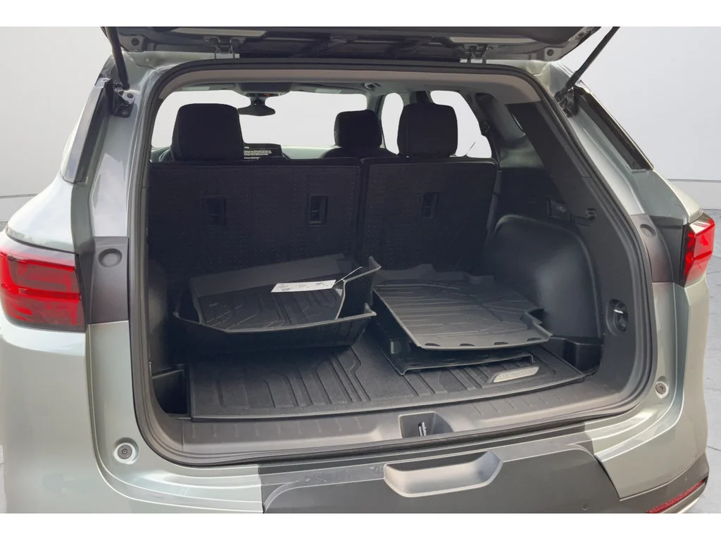 New 2026 Sterling Gray Metallic Chevrolet 2LT image 16