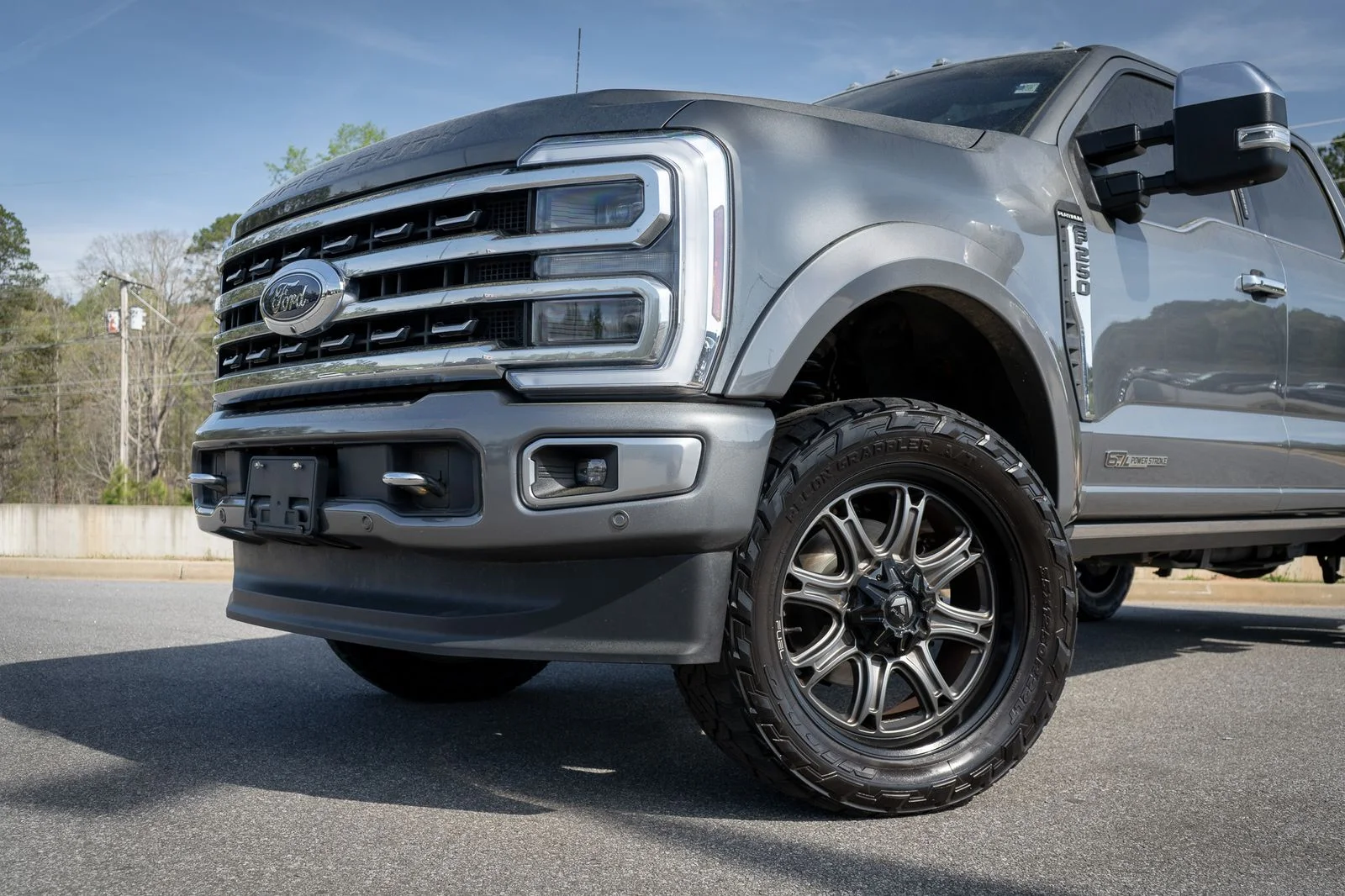 Used 2024 Gray Ford Platinum image 6