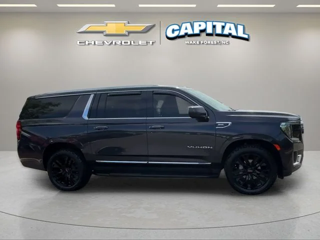 Used 2023 Silver GMC SLT image 6