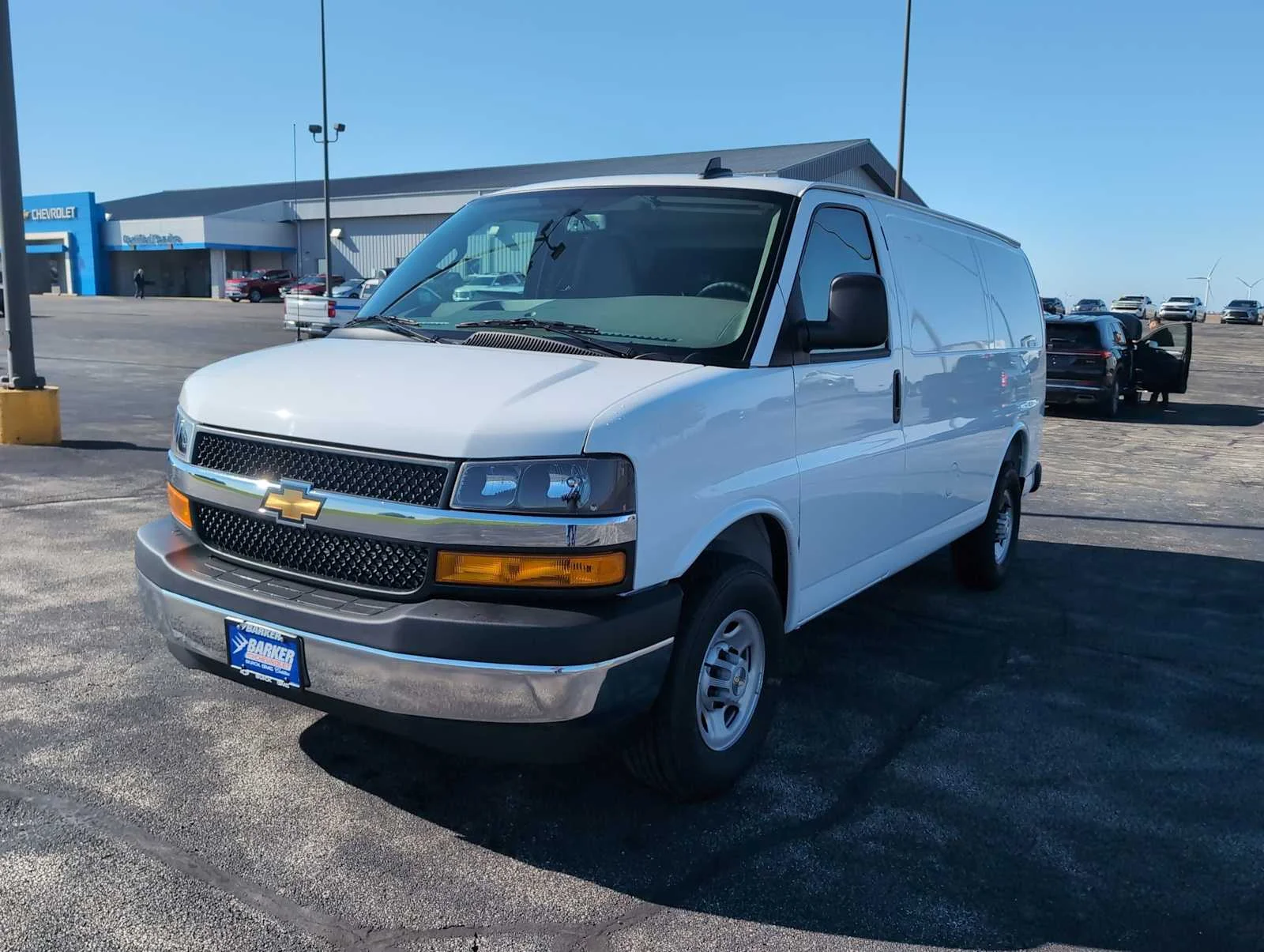 2026 Chevrolet Express 2500 Work Van HD's photo