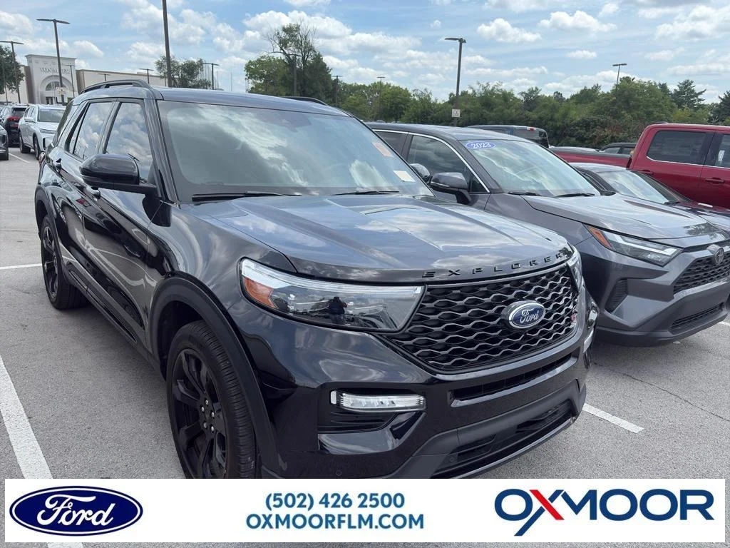 Used 2024 Agate Black Metallic Ford ST image 1