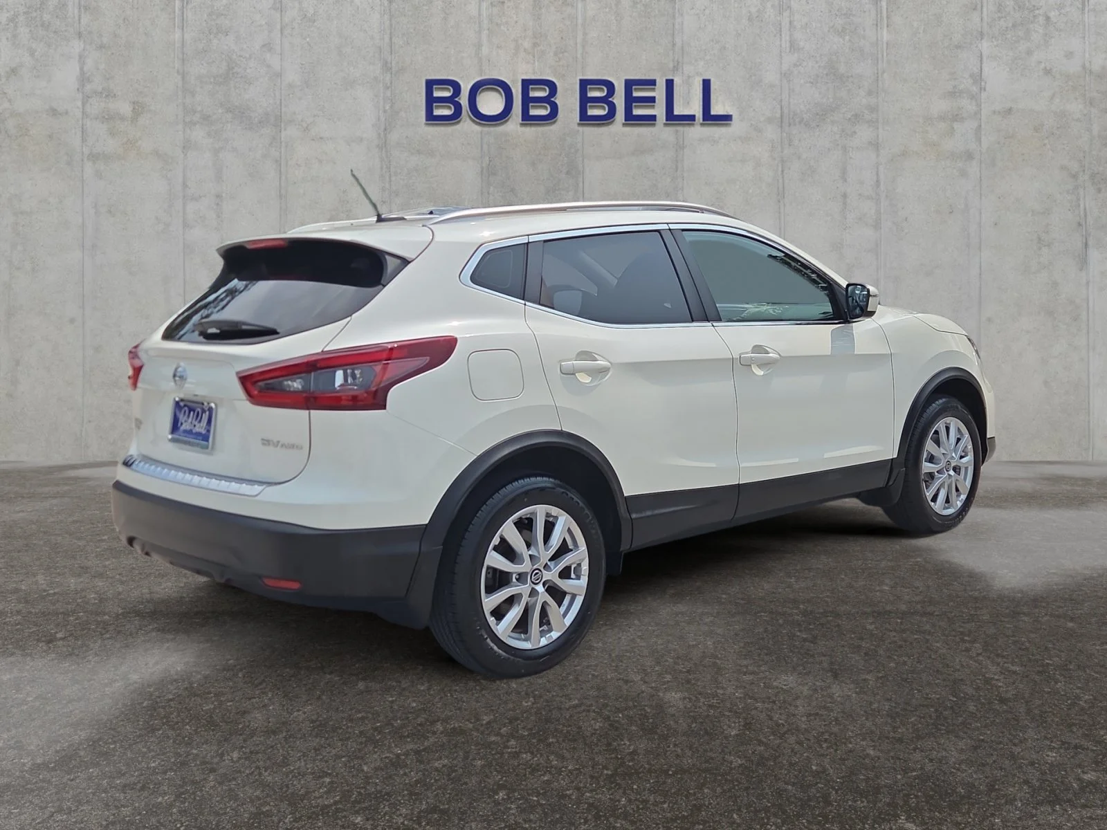 Certified Used 2020 White Nissan SV image 5