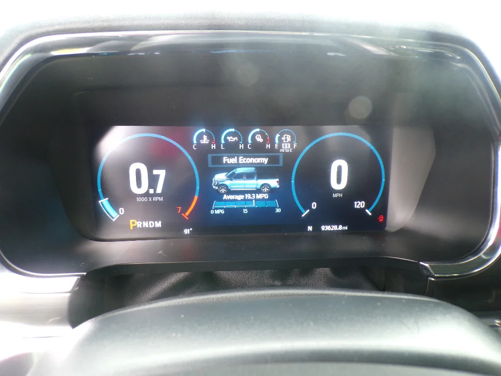 Used 2021 Space White Metallic Ford LARIAT image 18