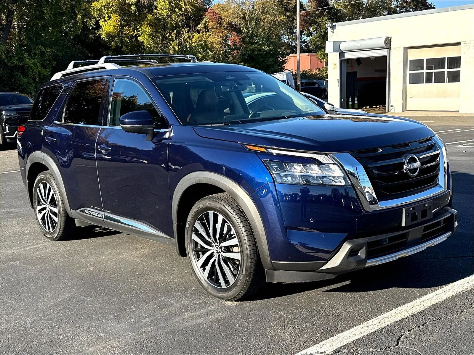Certified Used 2023 Deep Ocean Blue Nissan Platinum image 2