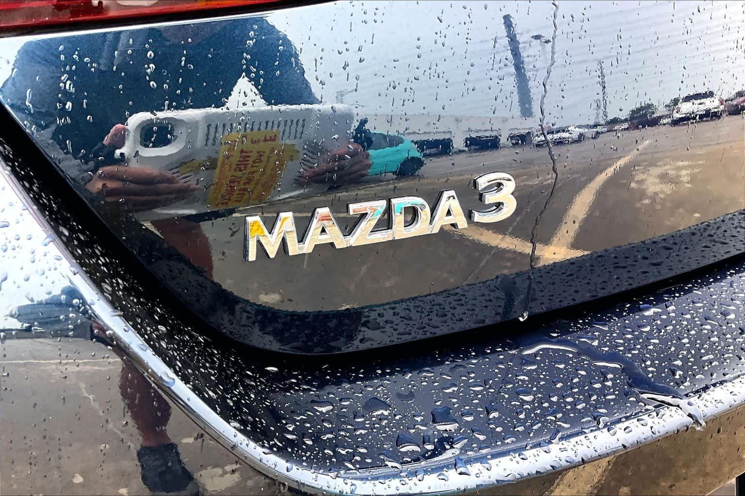 Used 2020 Deep Crystal Blue Mica Mazda  image 9
