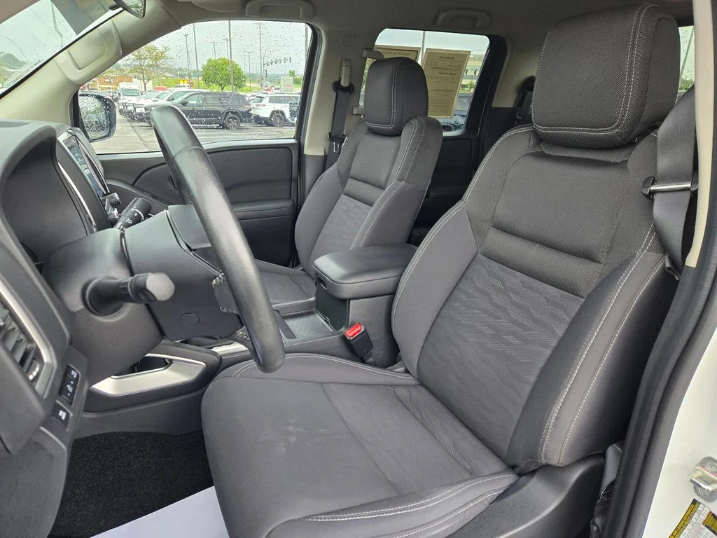 Used 2023 White Nissan SV image 15