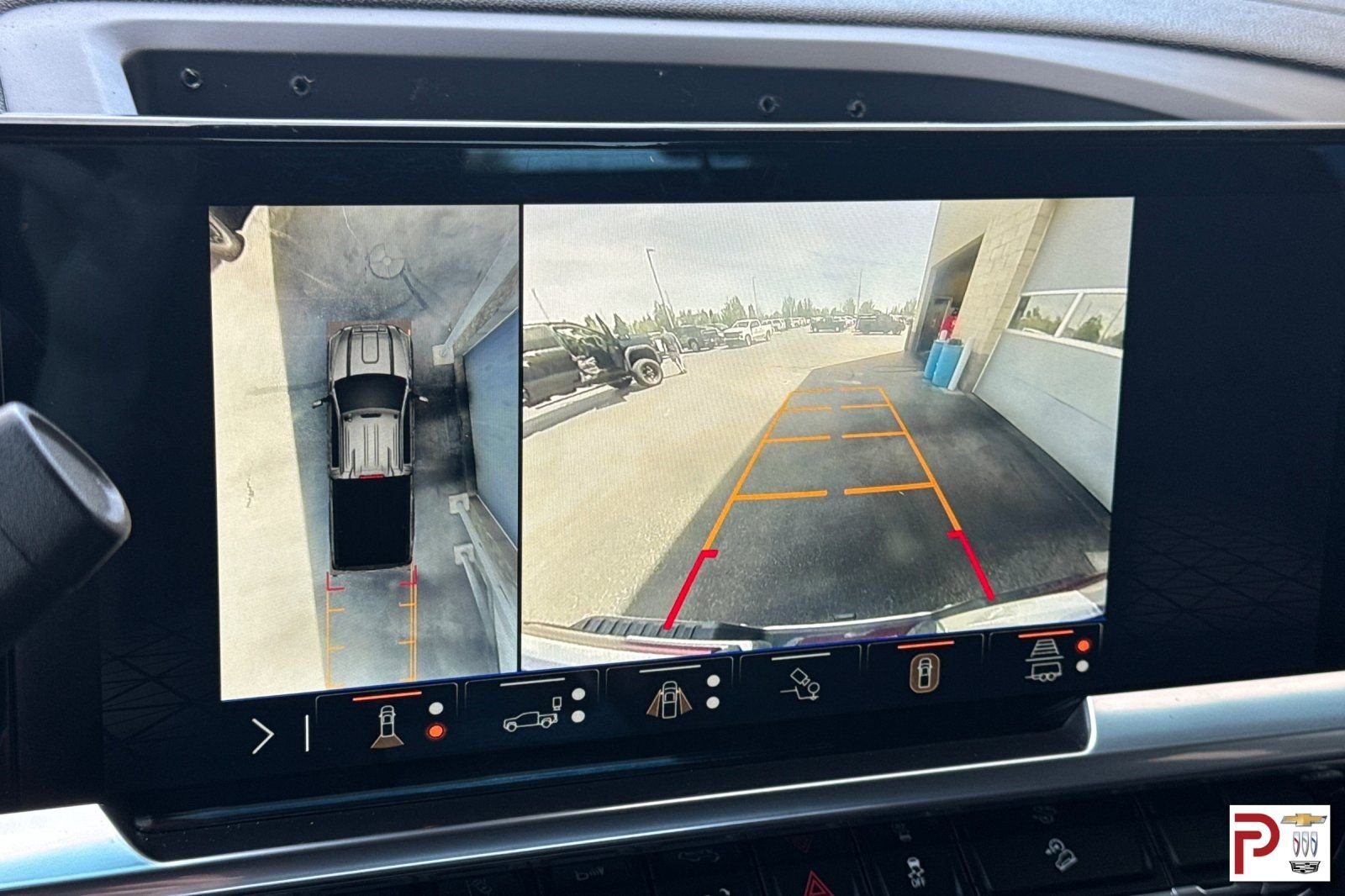 Used 2024 Gray GMC SLE image 20