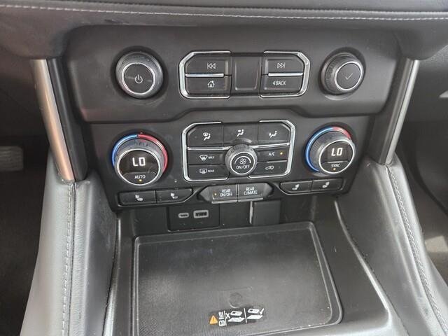 Used 2024 Iridescent Pearl Tricoat Chevrolet LT image 19