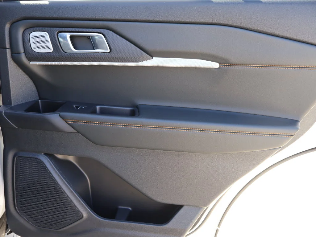 2026 Ford Explorer Tremor - Photo 11