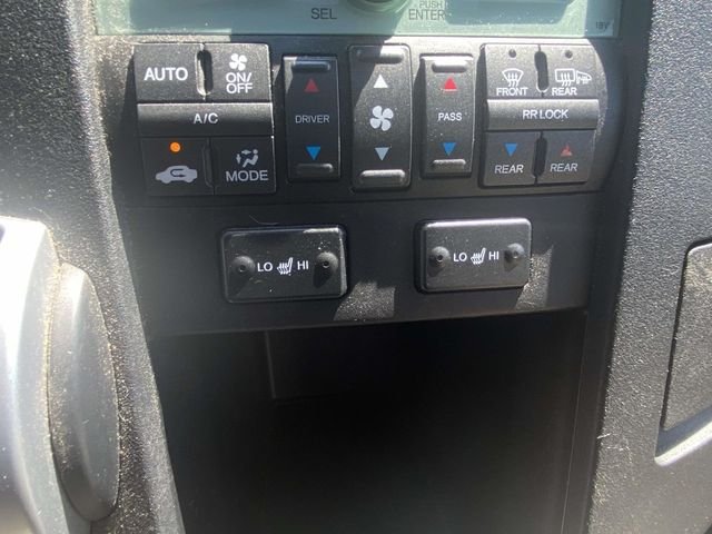 Used 2011 Gold Honda EX-L image 18