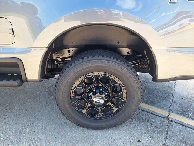 New 2026 Carbonized Gray Metallic Ford F-250® XLT image 25