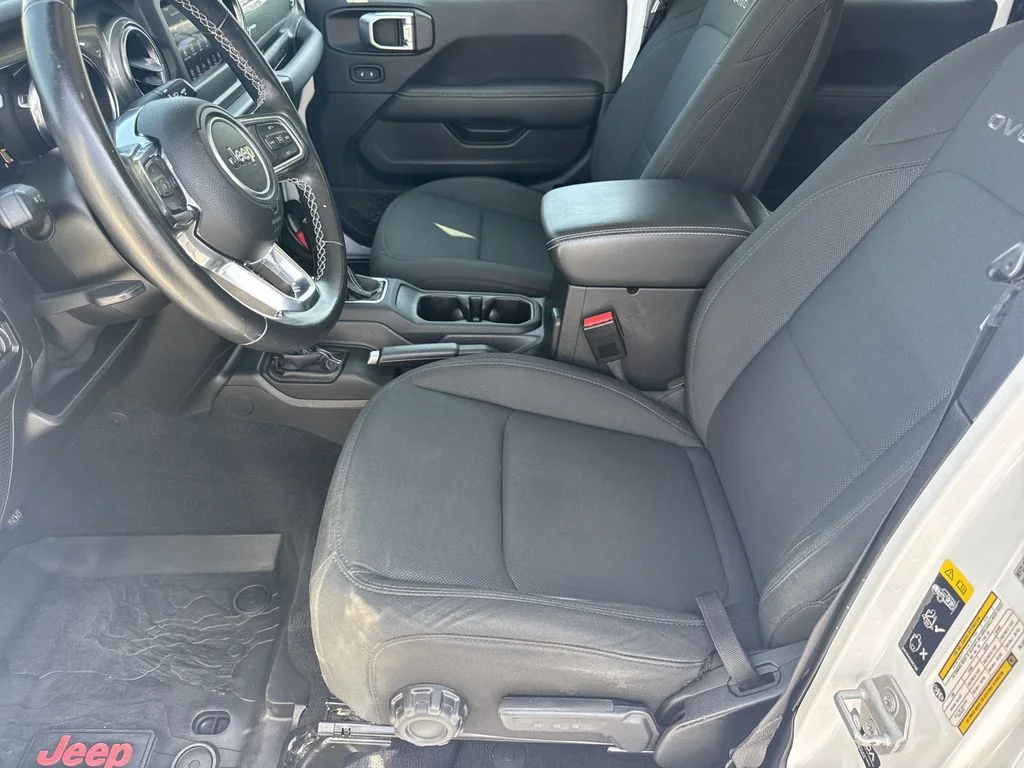 Used 2021 White Jeep Overland image 9