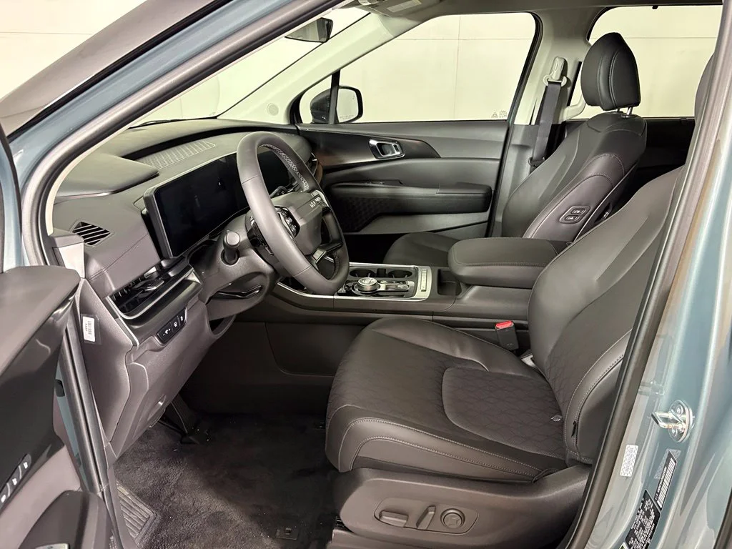 New 2027 Green Kia EX image 16