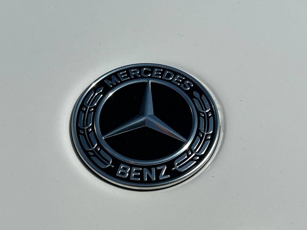 New 2026 Polar White Mercedes-Benz GLB 250 image 64