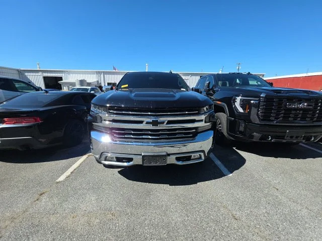 Used 2020 Black Chevrolet LTZ image 10