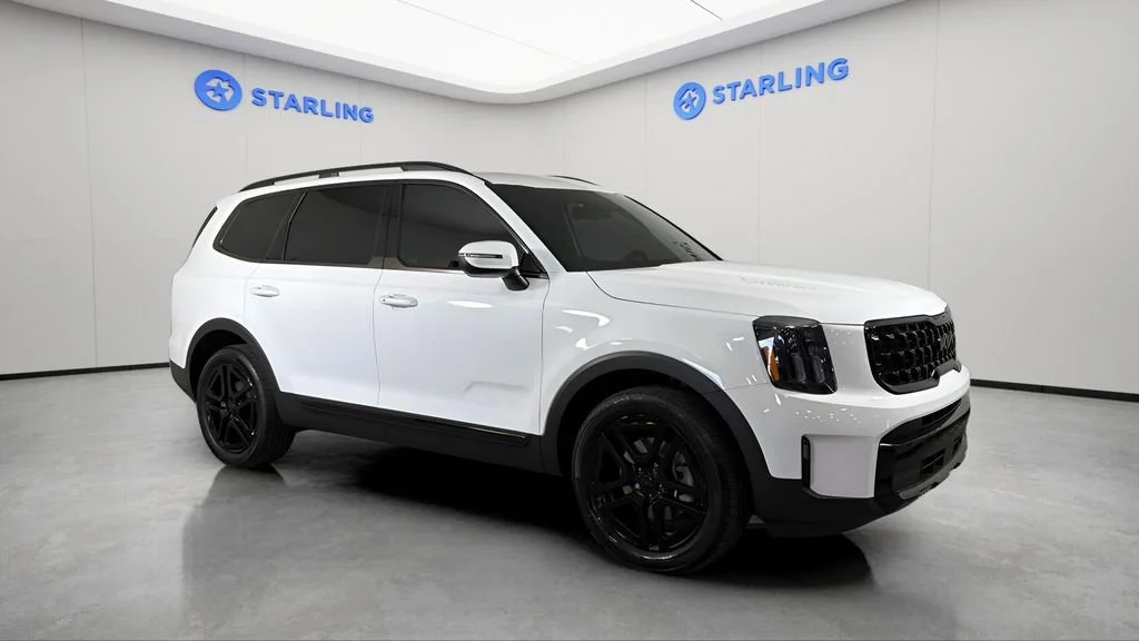 Used 2025 White Kia EX X-Line image 12