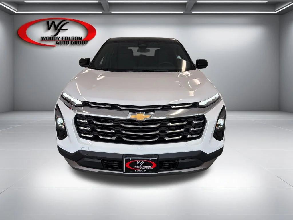New 2027 Summit White Chevrolet LT image 2