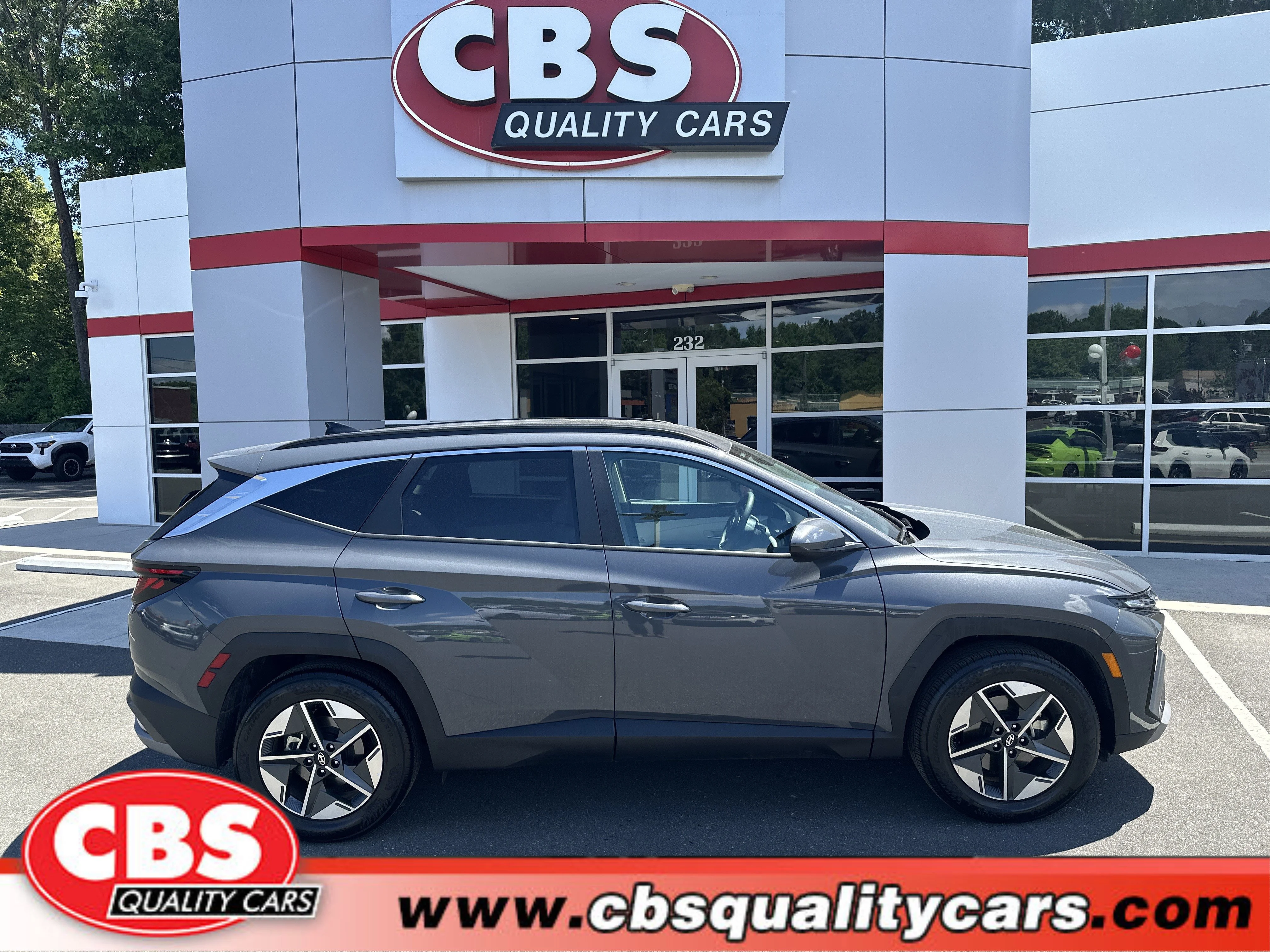 Used 2025 Ecotronic Gray Hyundai SEL image 1