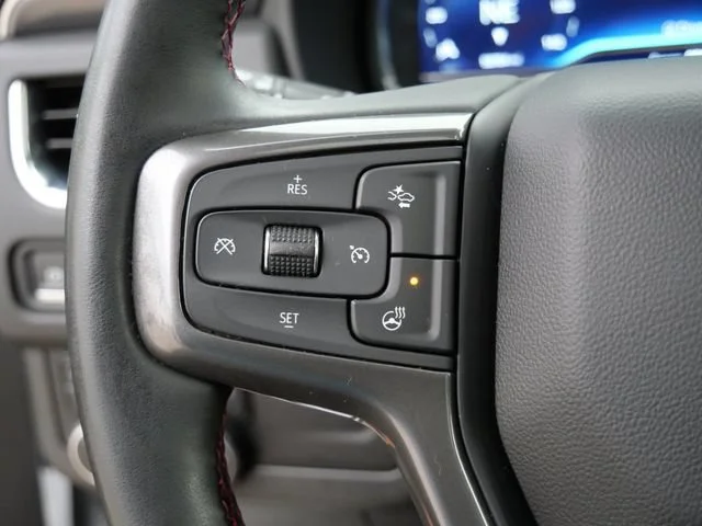 2023 Chevrolet Suburban RST - Photo 28