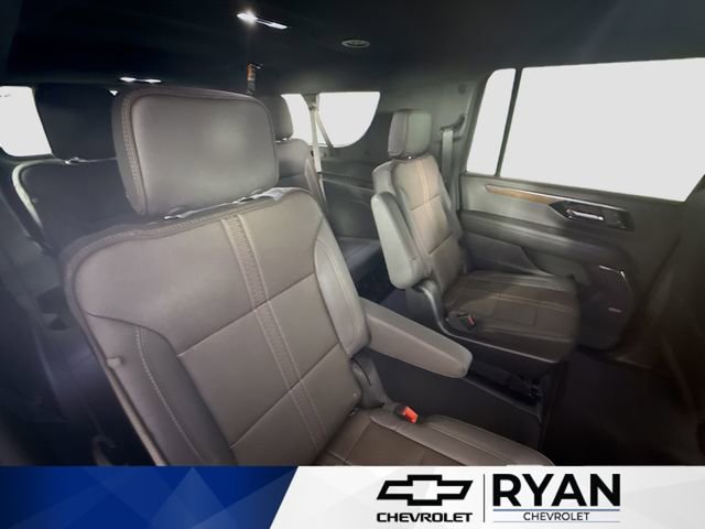 2026 Chevrolet Suburban High Country - Photo 28