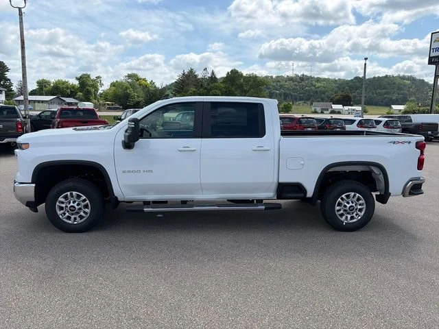 2026 Chevrolet Silverado 2500 HD LT - Photo 2