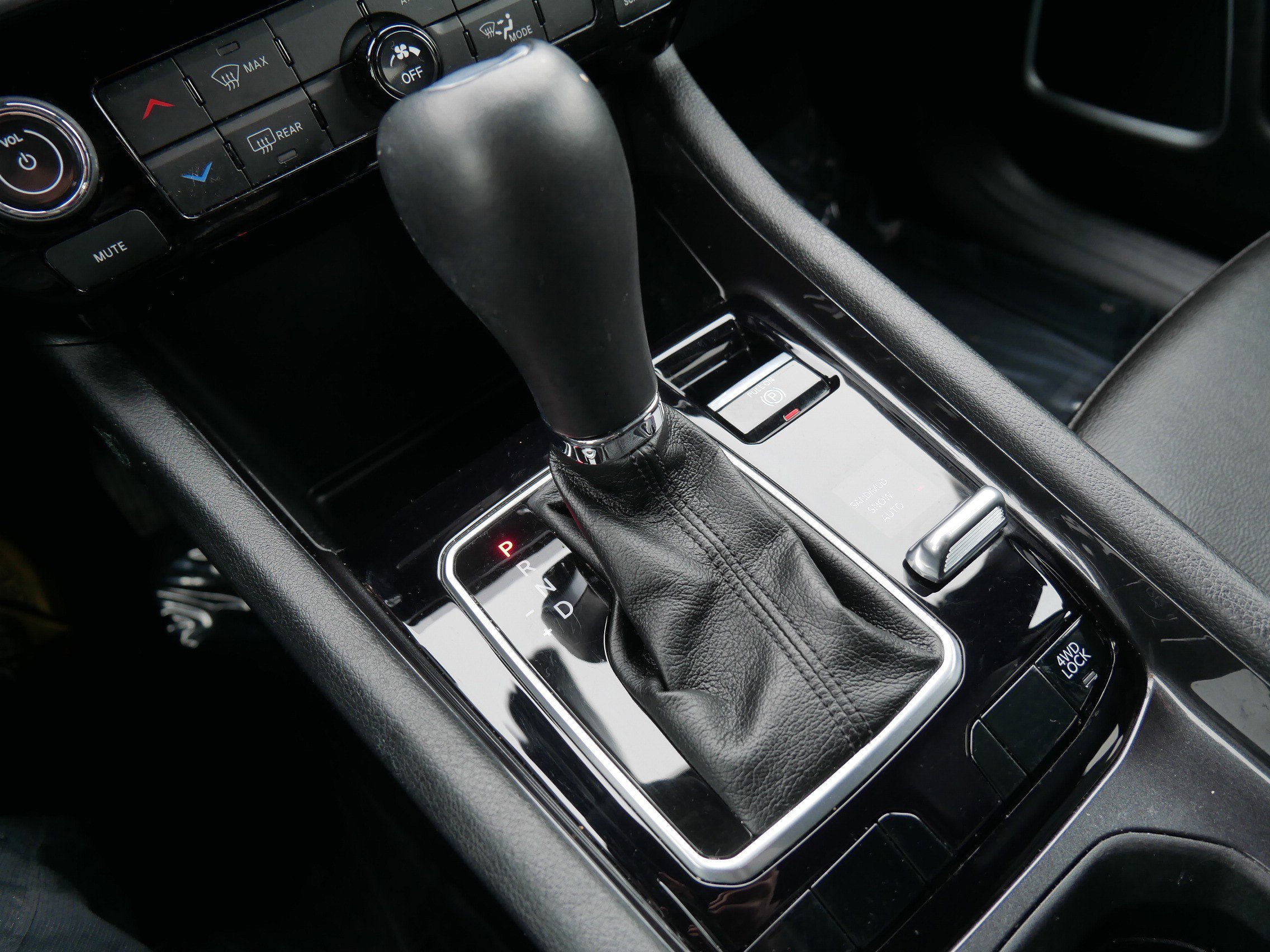 2025 Jeep Compass Latitude - Photo 24