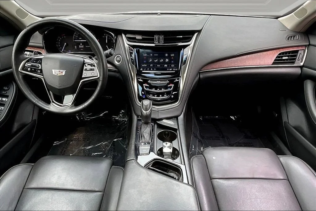 Used 2018 RADIANT SILVER METALLIC Cadillac Luxury AWD image 7