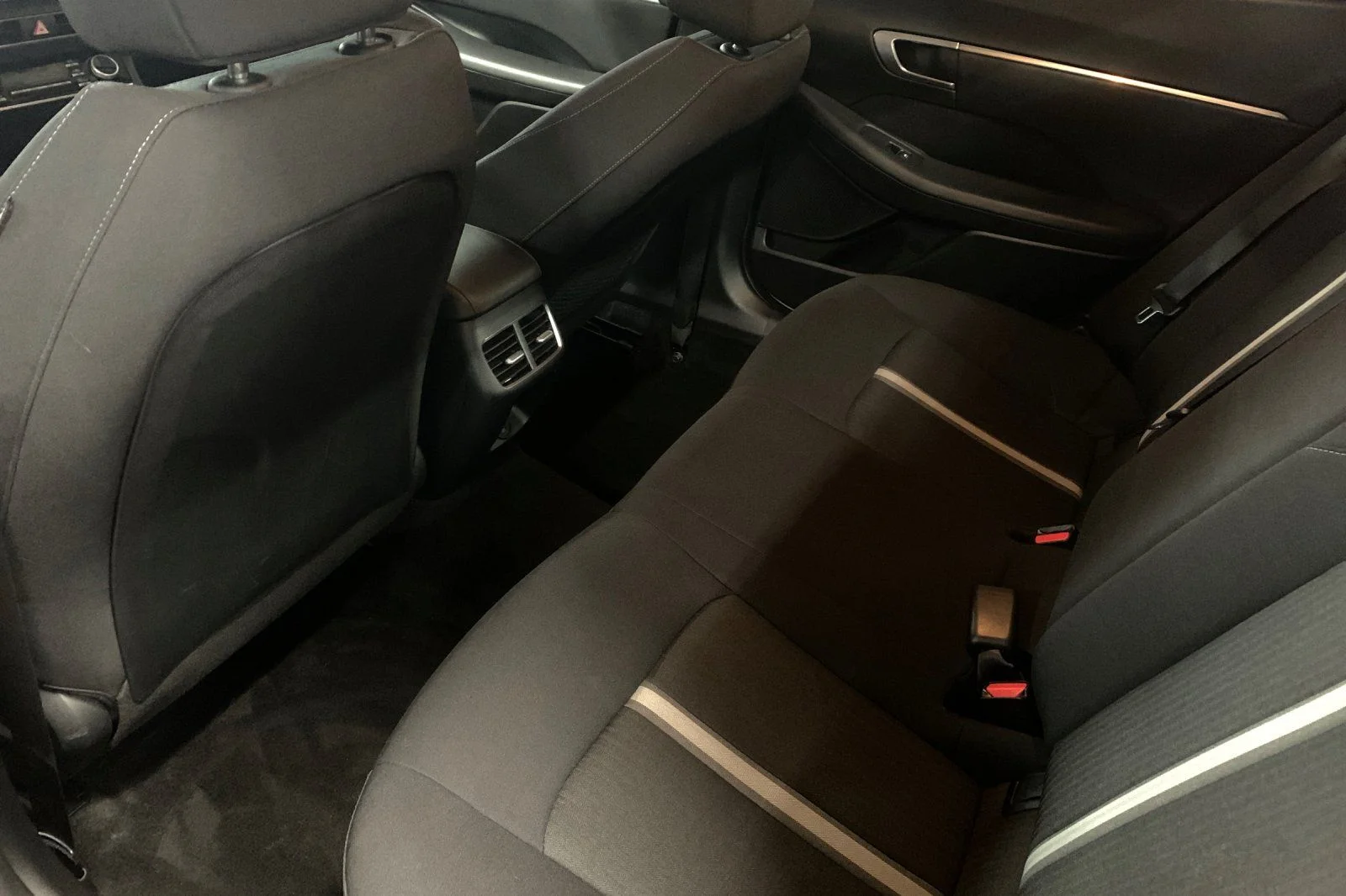 Used 2023 Red Hyundai SEL image 13