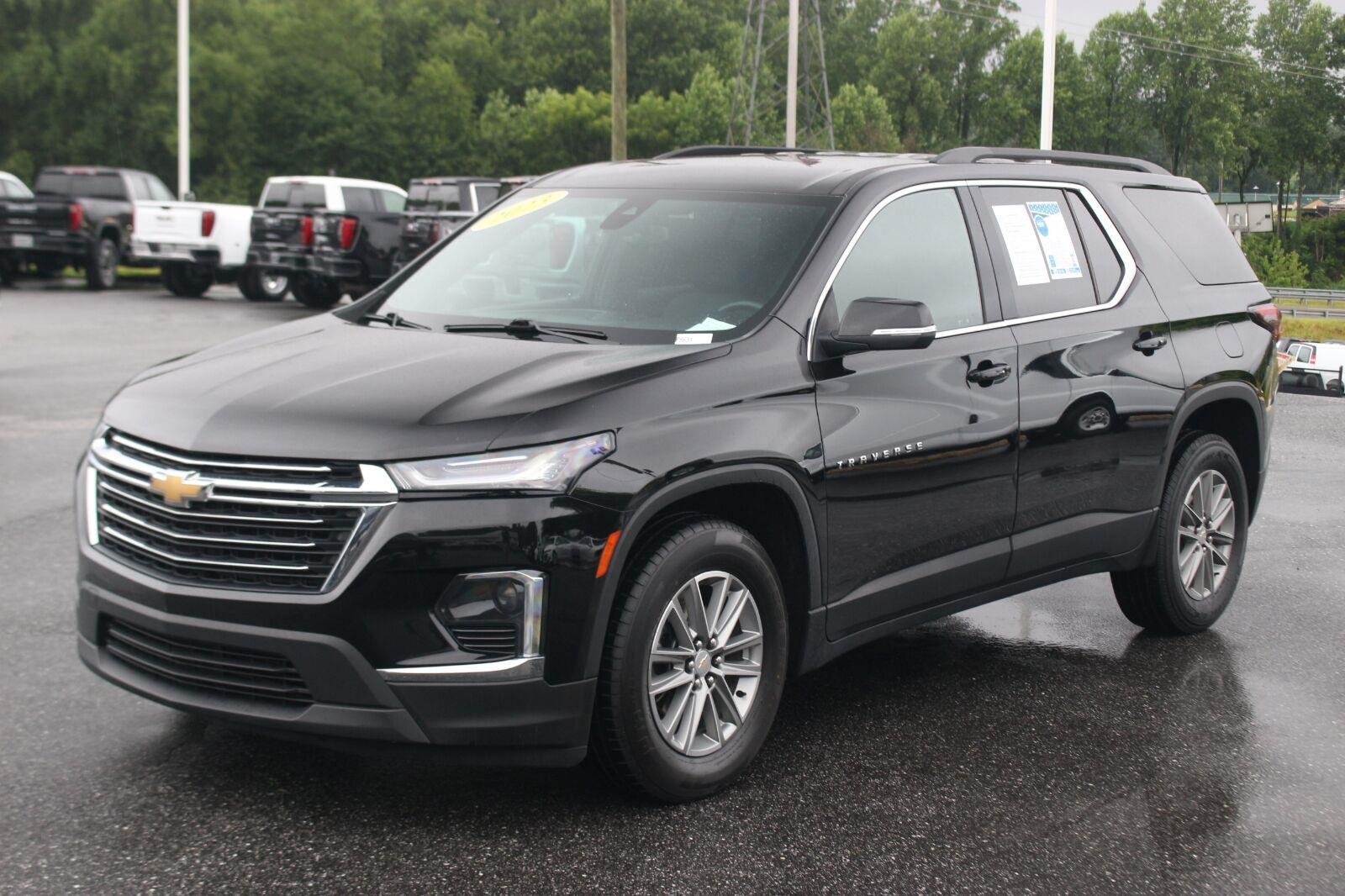 Used 2023 Mosaic Black Metallic Chevrolet LT Cloth image 3